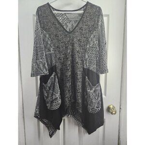 Lily by Firmiana Fairygoth Witchy Lagenlook Open Knit Tunic Black Velvet XL